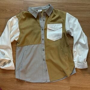 Le Lis Tan and Gray Button Down Shirt with Colorblock Design and Pockets